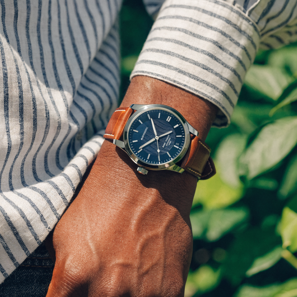 Reloj Zeppelin automático con correa de cuero marrón
